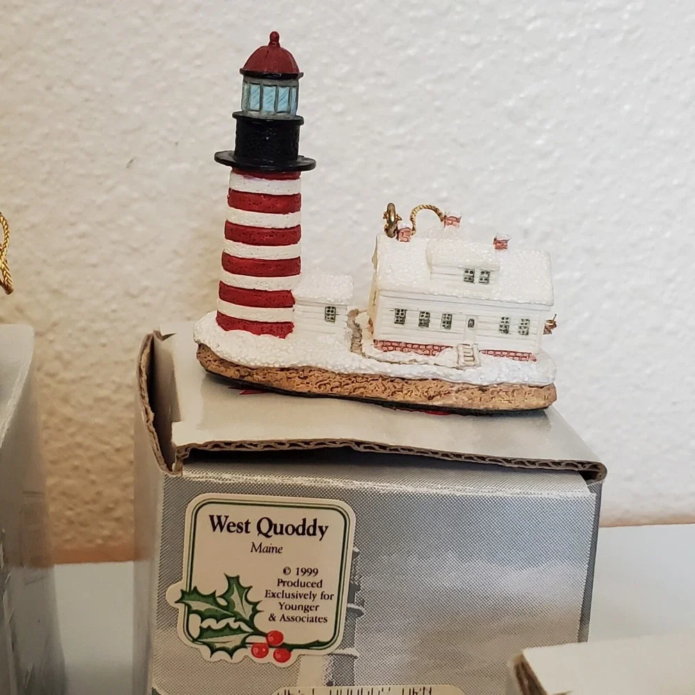 Lot of 7 Harbour Lights Lighthouse Ornaments Younger & Associates Vintage Boxed